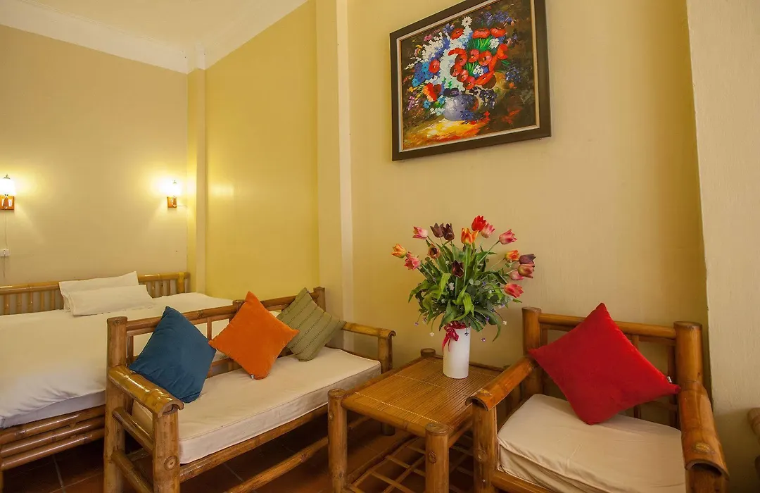 Bamboo Hotel-1